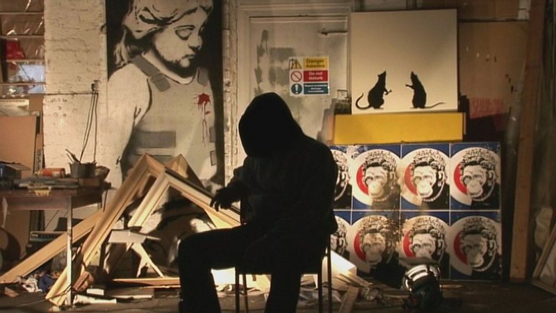Quem é Banksy - e porque ele é considerado um artista revolucionário